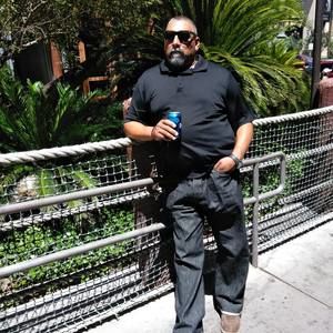 Meet your Posher, Henry